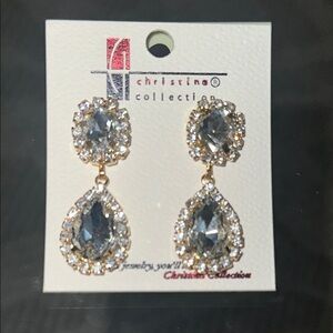 Gold Tear Drop Earrings